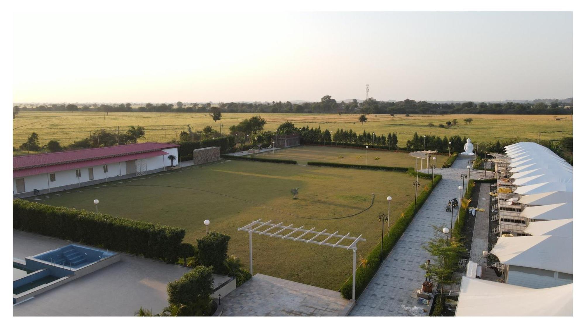 The Riverside Inn Vidisha المظهر الخارجي الصورة